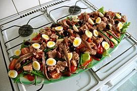 Flickr_-_cyclonebill_-_Salade_niçoise_(1)